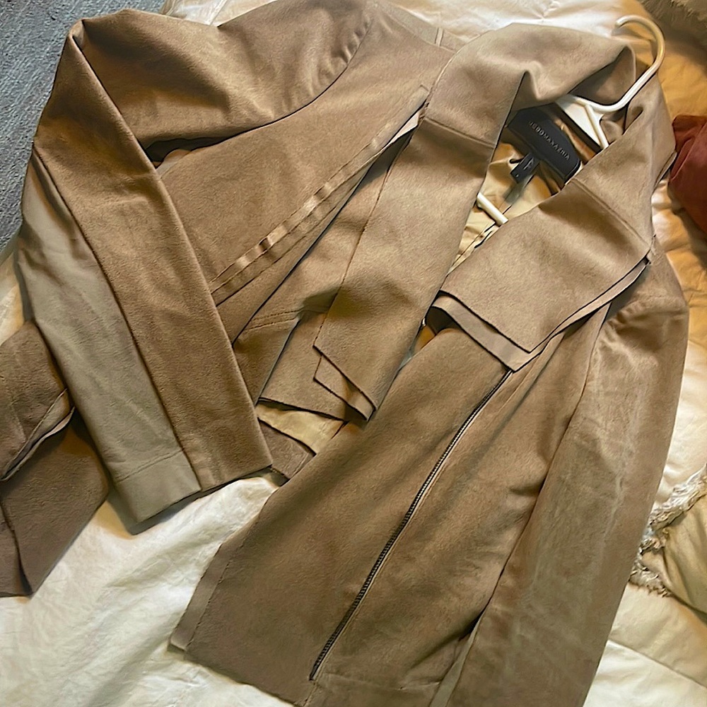BCBG MaxAzria tan suede jacket with waterfall lapel